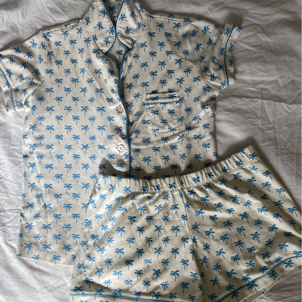 Roller Rabbit /Faherty Collaboration short pajama set- women’s size M